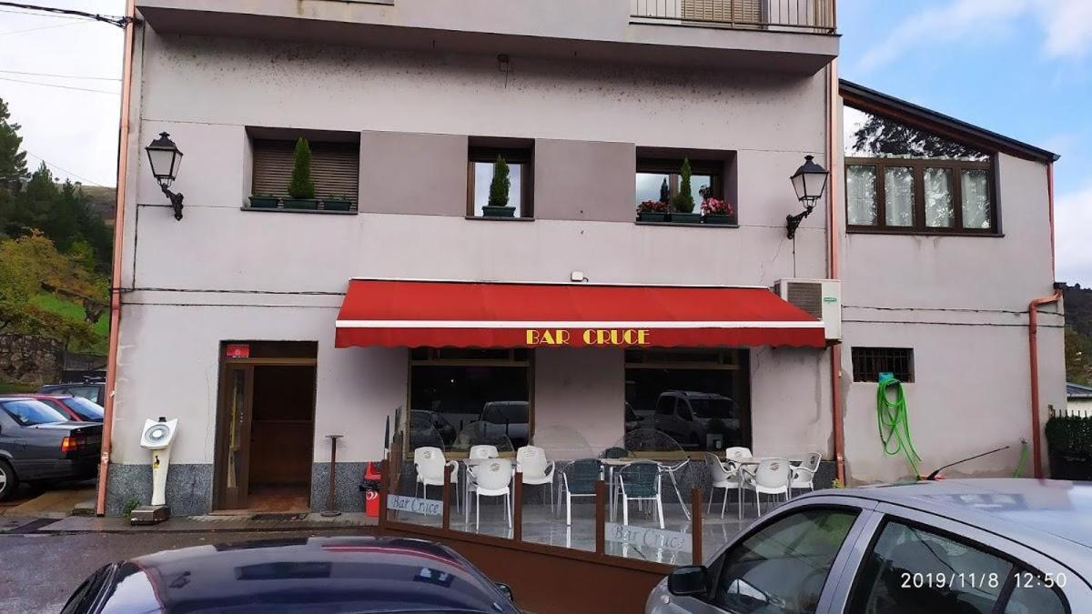 El Cruce 1 Y 2 Villafranca Del Bierzo Exterior foto